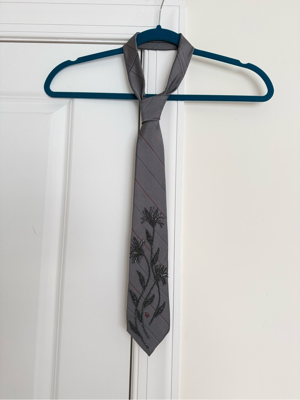 Dior Charcoal Gray Embroidered Tie with Subtle Pattern - Picture 10 of 10